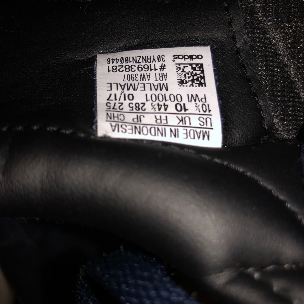 Adidas - Picture 3 of 3